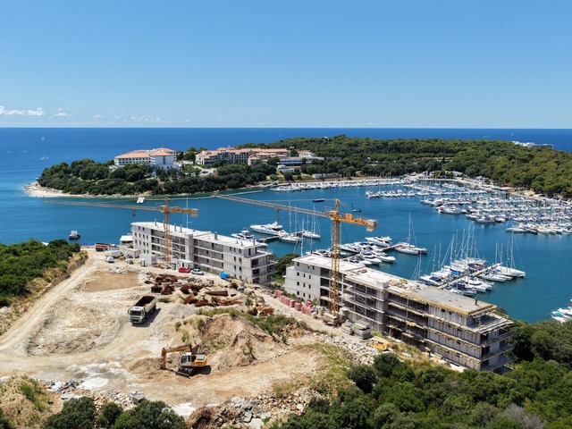 Novosti: Marina Sky